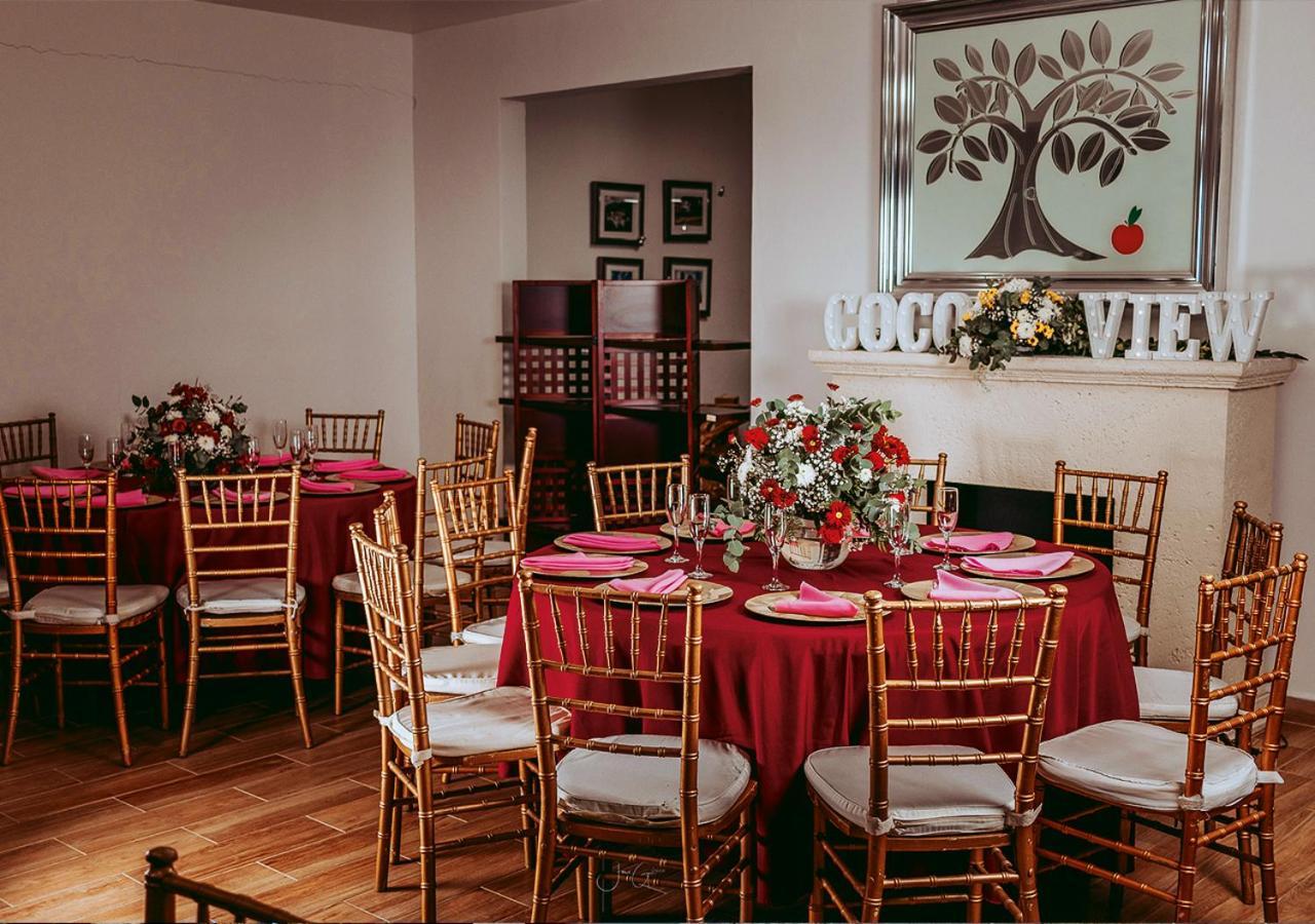 Hotel Cocoview, Bar & Restaurante Valle de Angeles Bagian luar foto